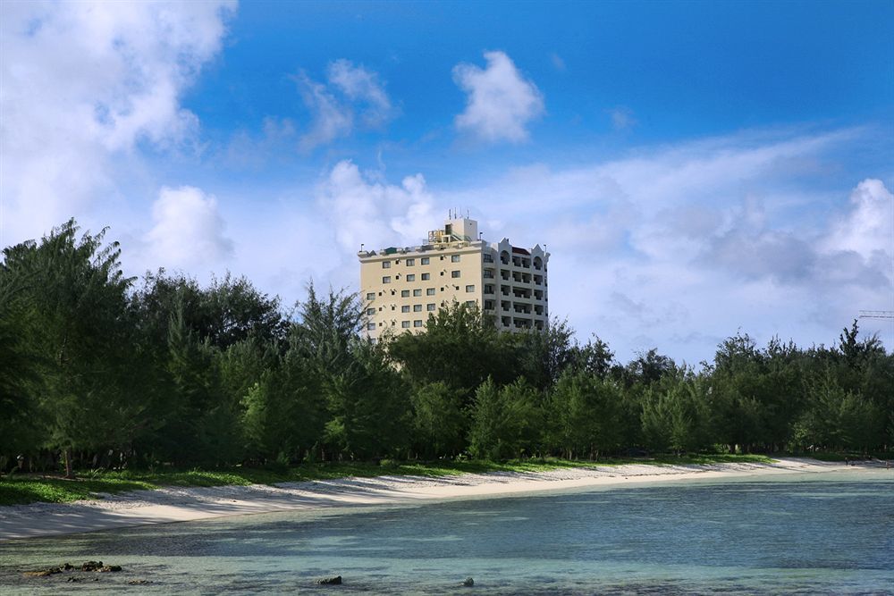 Aquarius Beach Tower Susupe Buitenkant foto